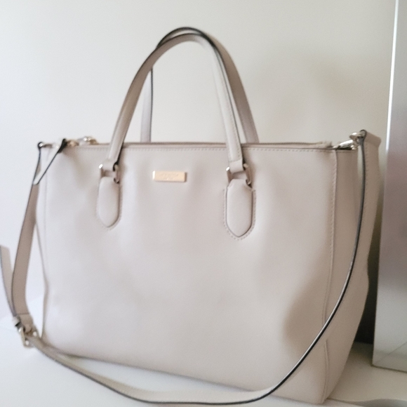 Kate Spade Saffiano Leather Large Satchel Bag. - Picture 2 of 11